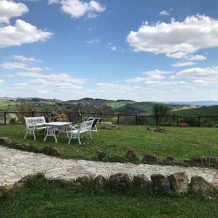 Agriturismo Villa Felice 볼테라 외부 사진