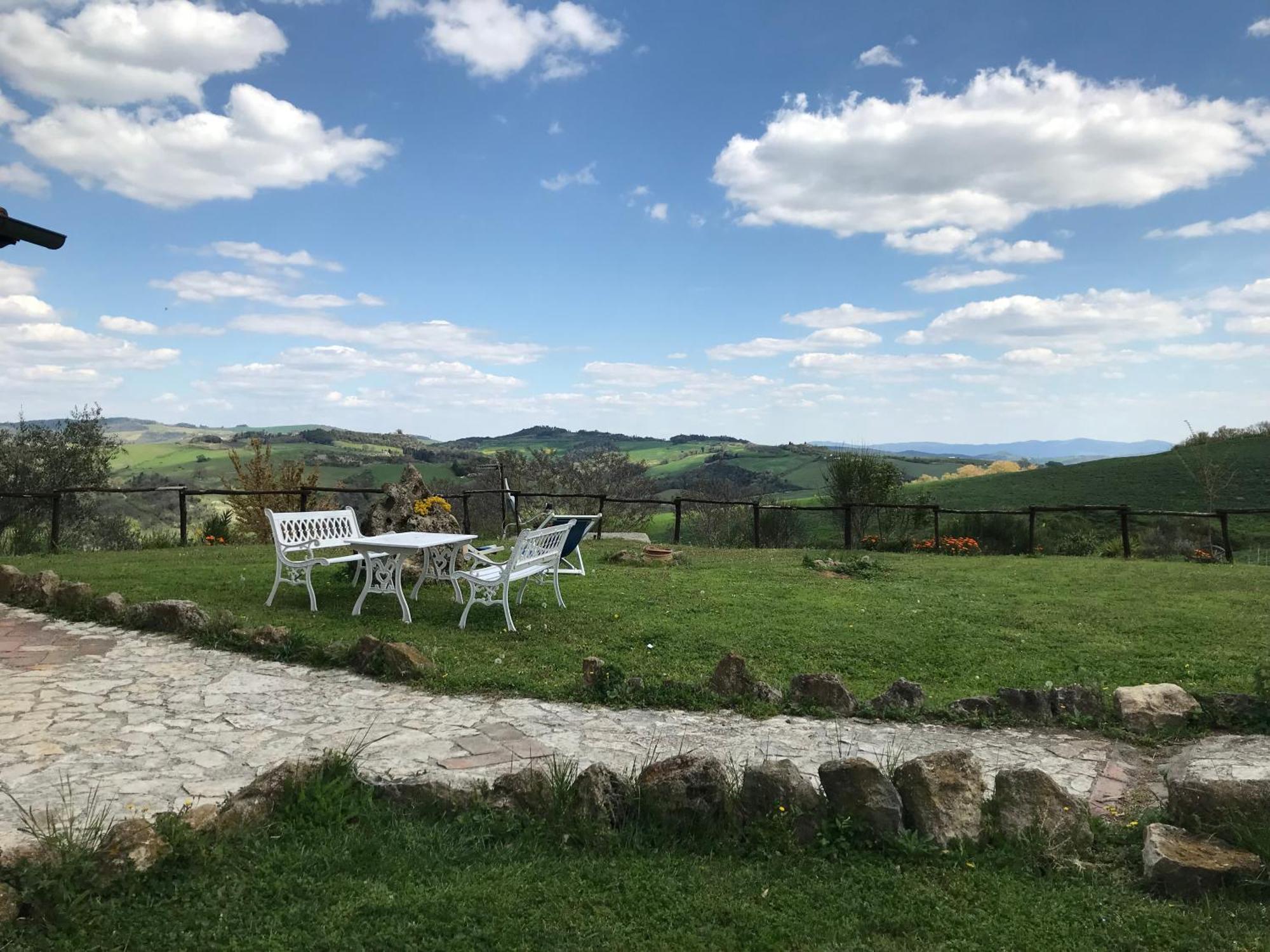 Agriturismo Villa Felice 볼테라 외부 사진